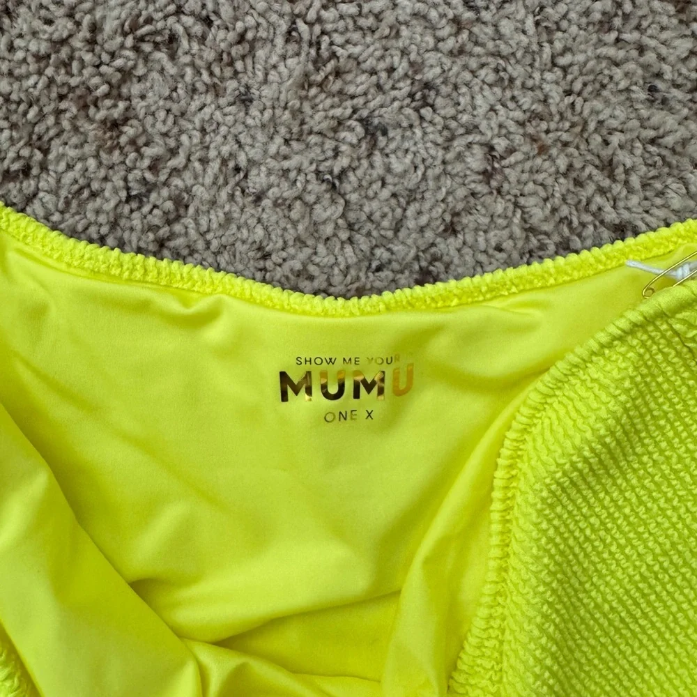 Show Me Your MuMu Neon Yellow Swim Set - Picture 4 of 4
